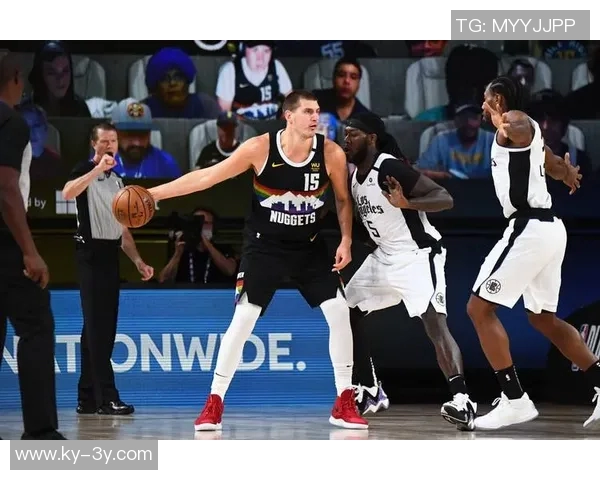 申京开季表现惊艳连续15场至少5篮板5助攻仅他与约基奇同创历史