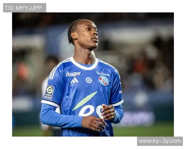 荷兰队官方宣布补招斯特拉斯堡22岁前锋埃梅加加入国家队