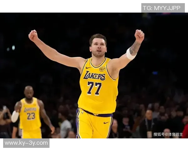 东契奇湖人生涯仅39场便追平浓眉10次砍下35分5篮板5助攻的壮举